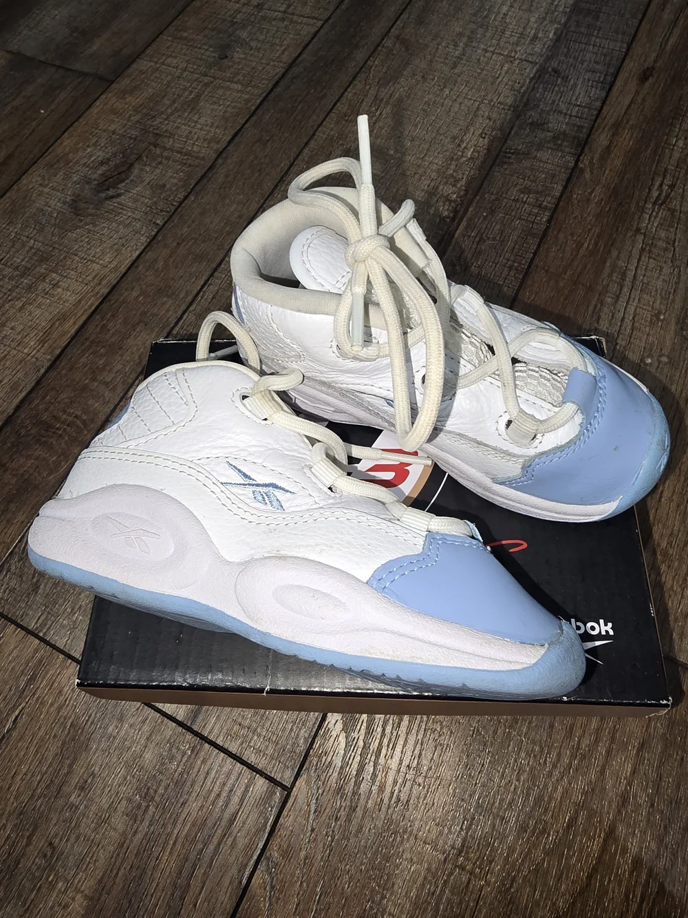 Reebok Kids White & Light Blue Leather Sneakers